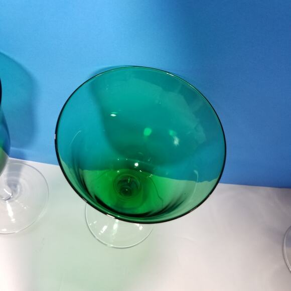 Three Art Land green glass goblets flared rim 7 3/4"  3.1476 - Picture 10 of 11